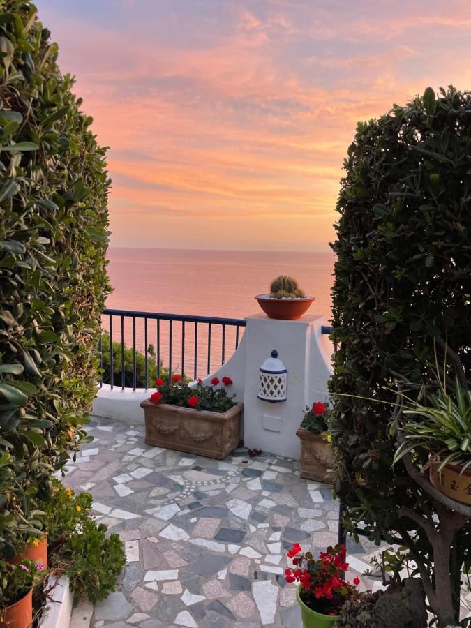 Hotel Villa Maria Sant'Angelo  Екстер'єр фото