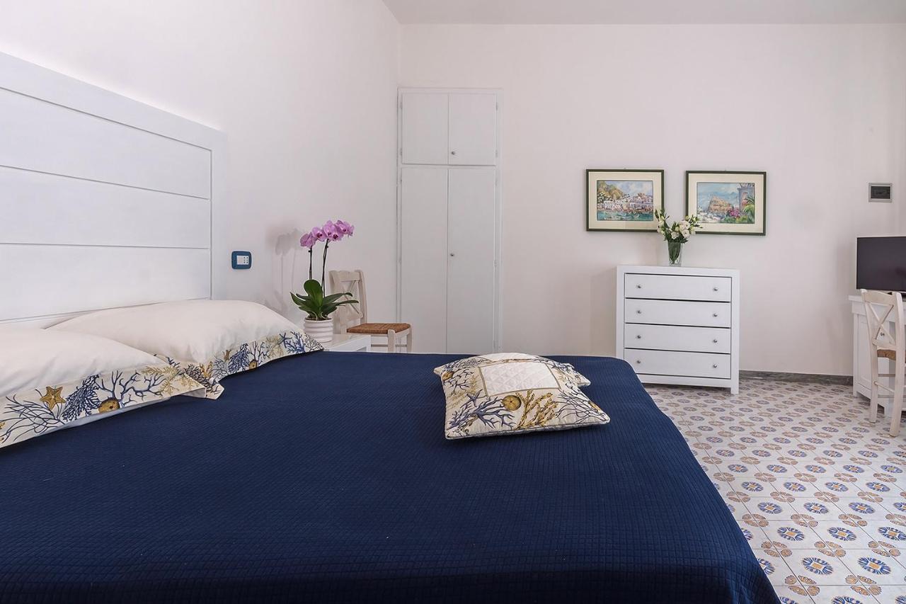 Hotel Villa Maria Sant'Angelo  Екстер'єр фото